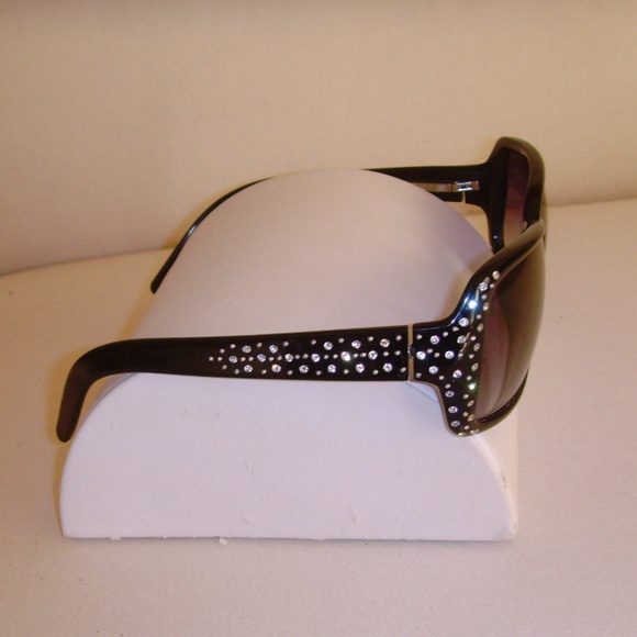 FOSSIL Black and Clear Rhinestone Sunshades - Picture 9 of 9